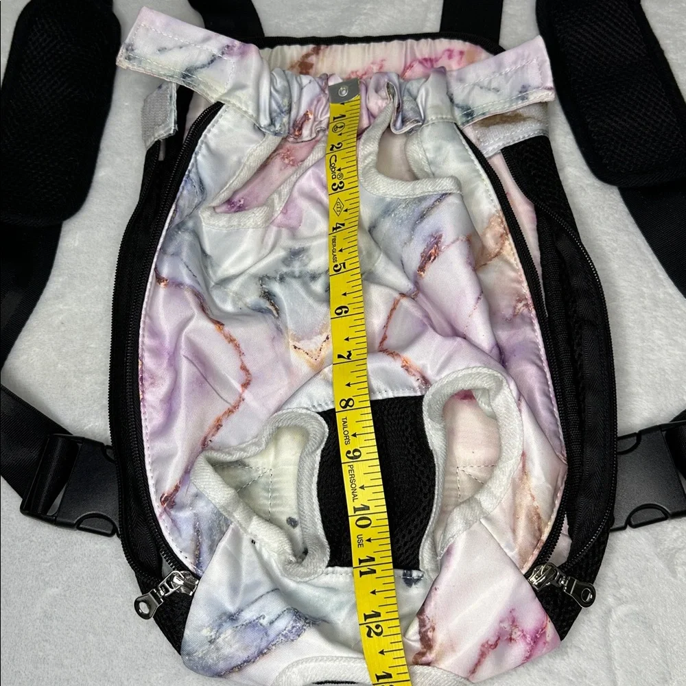 Pawaboo quilted interior